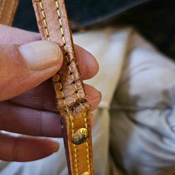 Louis Vuitton clear tote - Picture 4 of 4